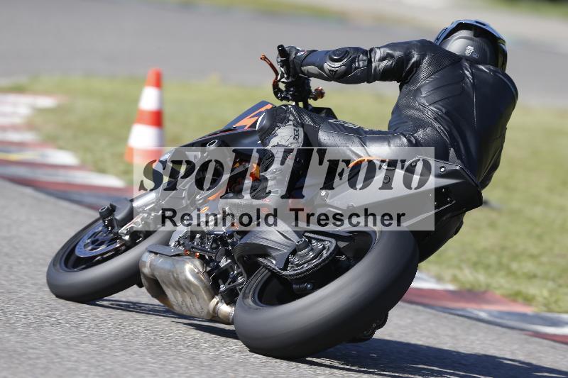 /Archiv-2024/56 10.08.2024 Plüss Moto Sport ADR/Freies Fahren/241